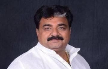  विधायक डॉ. कृष्ण मिड्ढा।
