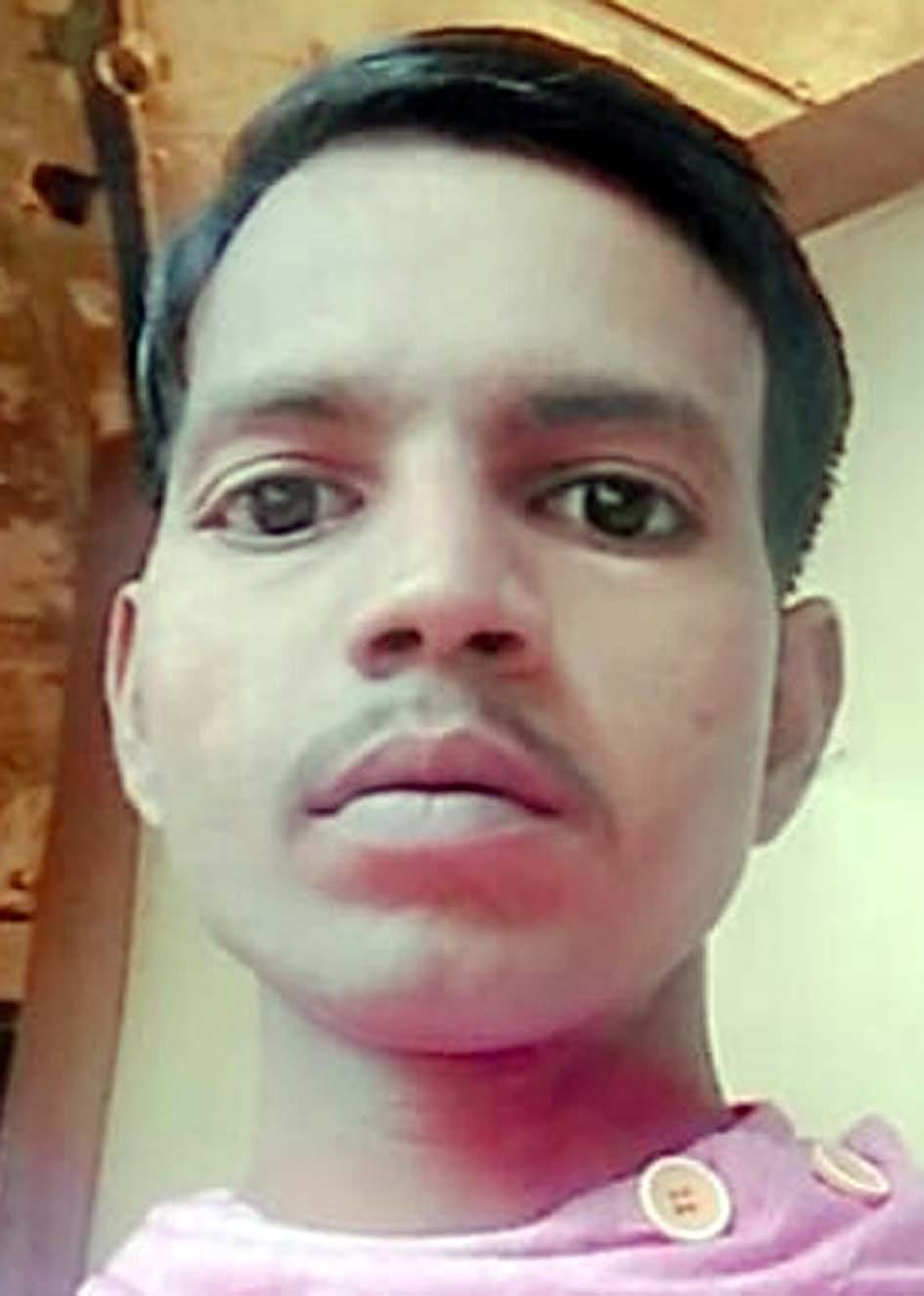 कासगंज पटियाली नगला बेरू की सड़क हादसे में मृतक मुफीद