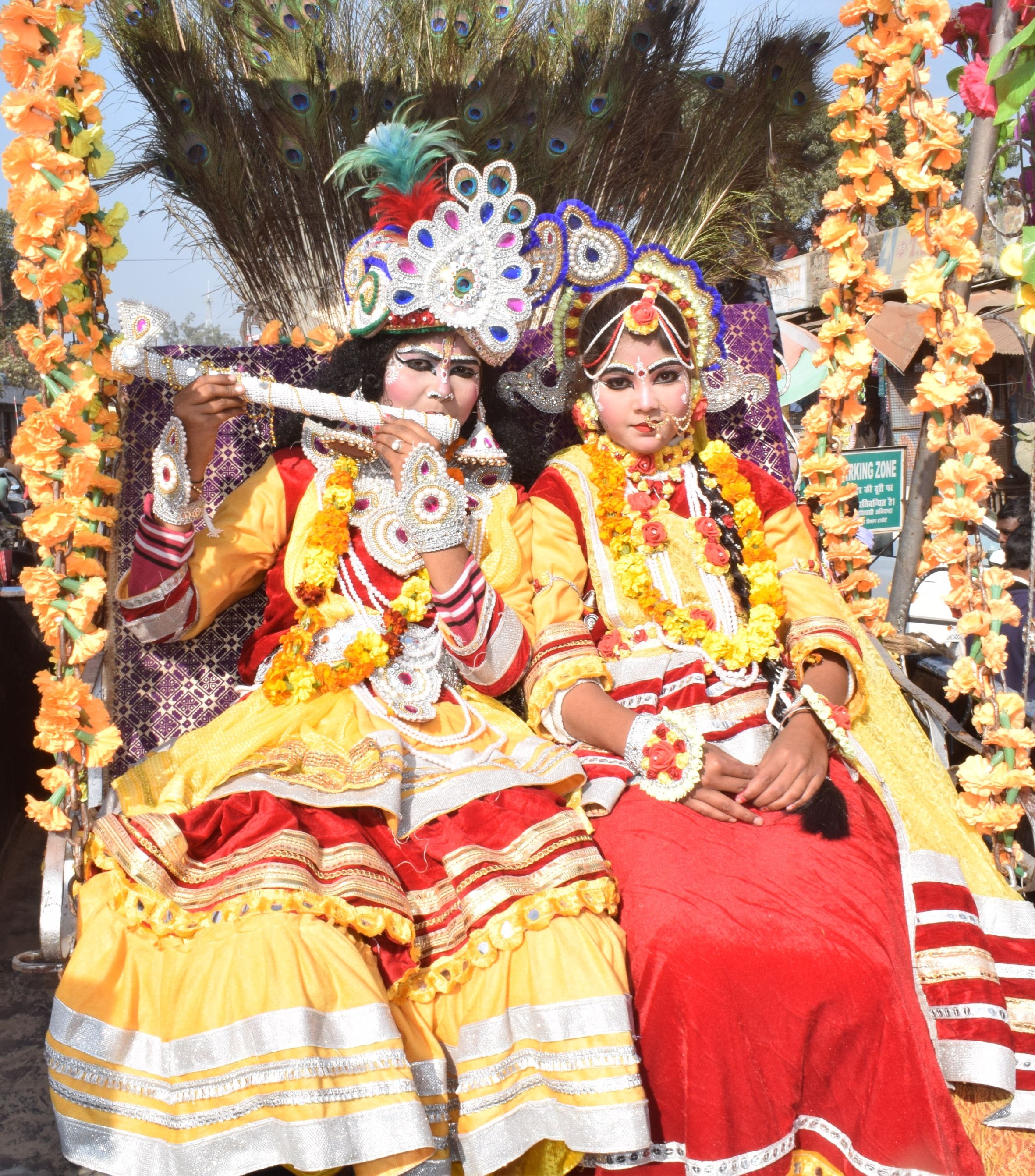फोटो-21-श्री राम बारात में सजी श्री कृष्ण राधा की झांकी। संवाद न्यूज एजेंसी फोटो-21-श्री राम बारात में सजी श्री कृष्ण राधा की झांकी। संवाद न्यूज एजेंसी