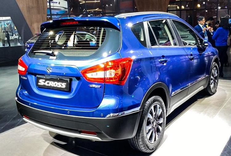 Maruti S-Cross Rear Auto Expo