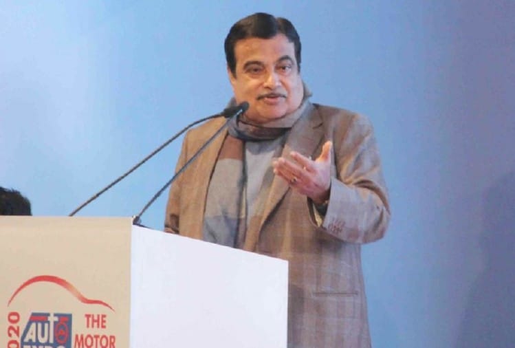 केंद्रीय मंत्री नितिन गडकरी
