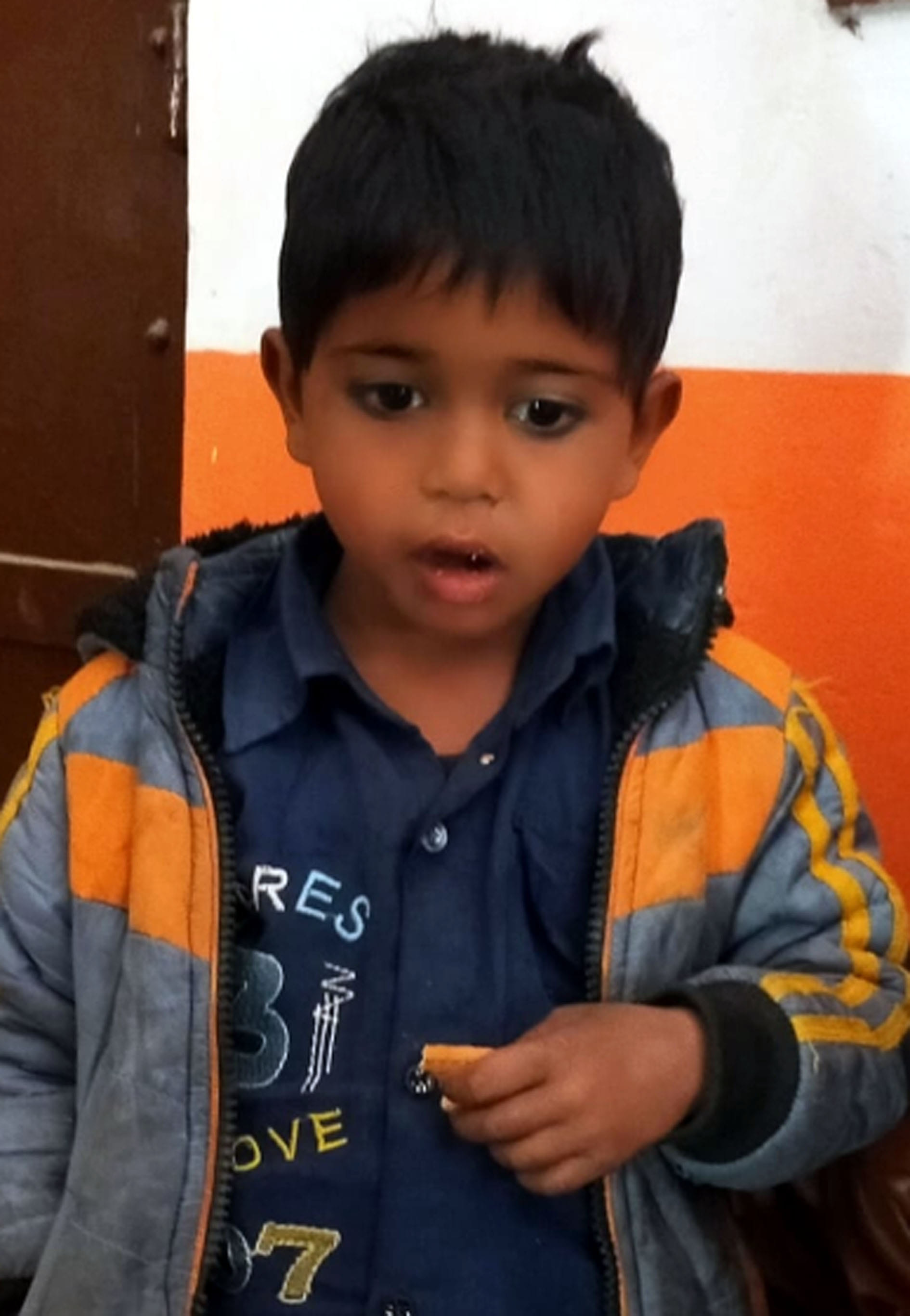 कासगंज सहावर के अभुपुरा में डरा सहमा मासूम प्रवीन