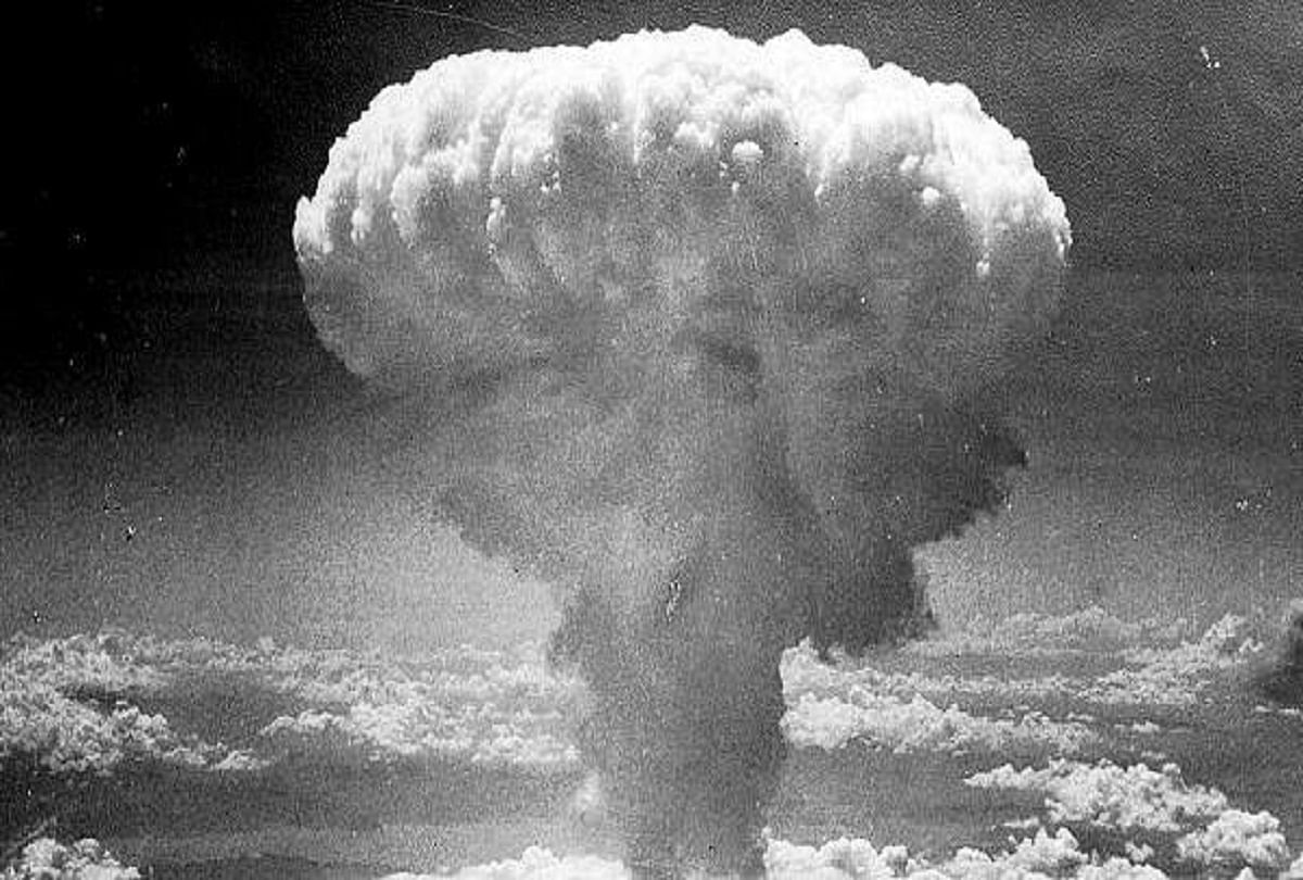 Why Usa Dropped Nuclear Bomb On Nagasaki Of Japan आख र क य अम र क न न ग स क पर ग र य थ परम ण बम ह र न कर द ग वजह Amar Ujala Hindi News Live