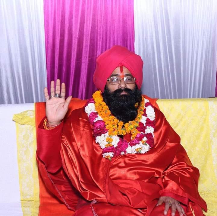 हत्यारोपी बाबा मणीद्र महाराज की फोटो हत्यारोपी बाबा मणीद्र महाराज की फोटो