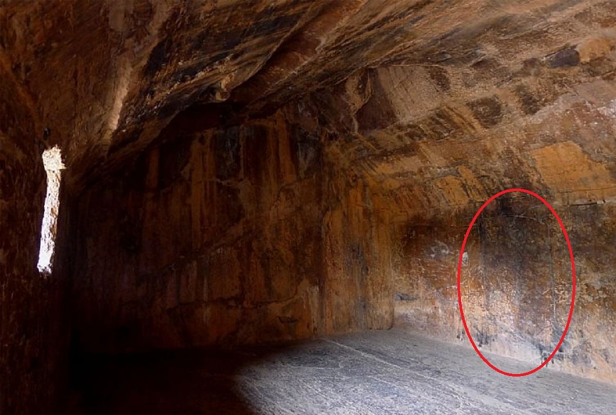 Hidden Treasure Of Magadha Empire Bimbisara In Son Bhandar Caves Rajgir -  सोनभद्र की तरह बिहार में भी है एक स्वर्ण भंडार, अंग्रेजों की तोप भी नहीं  उड़ा पाई गुफा का दरवाजा -