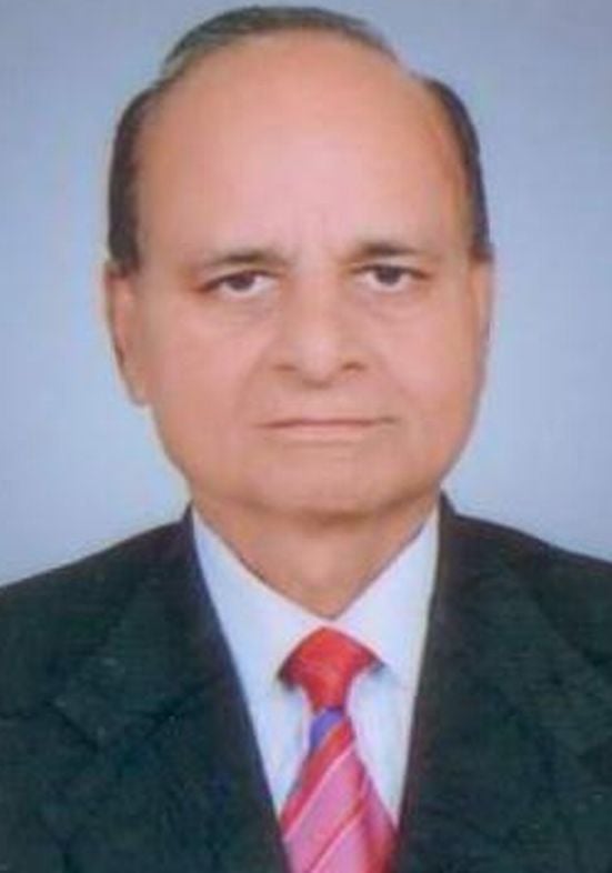डॉ. आरएस चौहान। डॉ. आरएस चौहान।