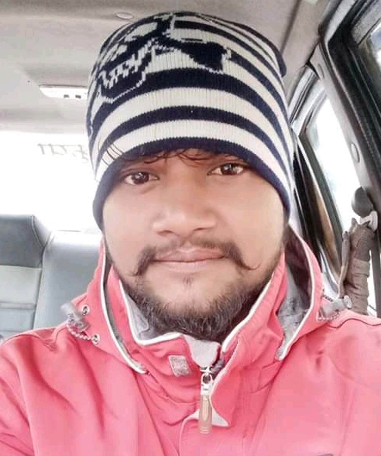 नगर कोतवाली के बड़नपुर में गोली लगने से मृत युवक अजीत कुमार वर्मा। फाइल फोटो नगर कोतवाली के बड़नपुर में गोली लगने से मृत युवक अजीत कुमार वर्मा। फाइल फोटो