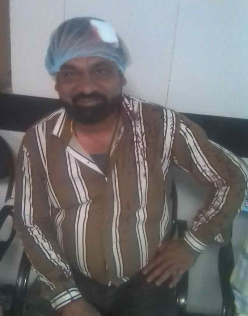 घायल दुकानदार सुरेश