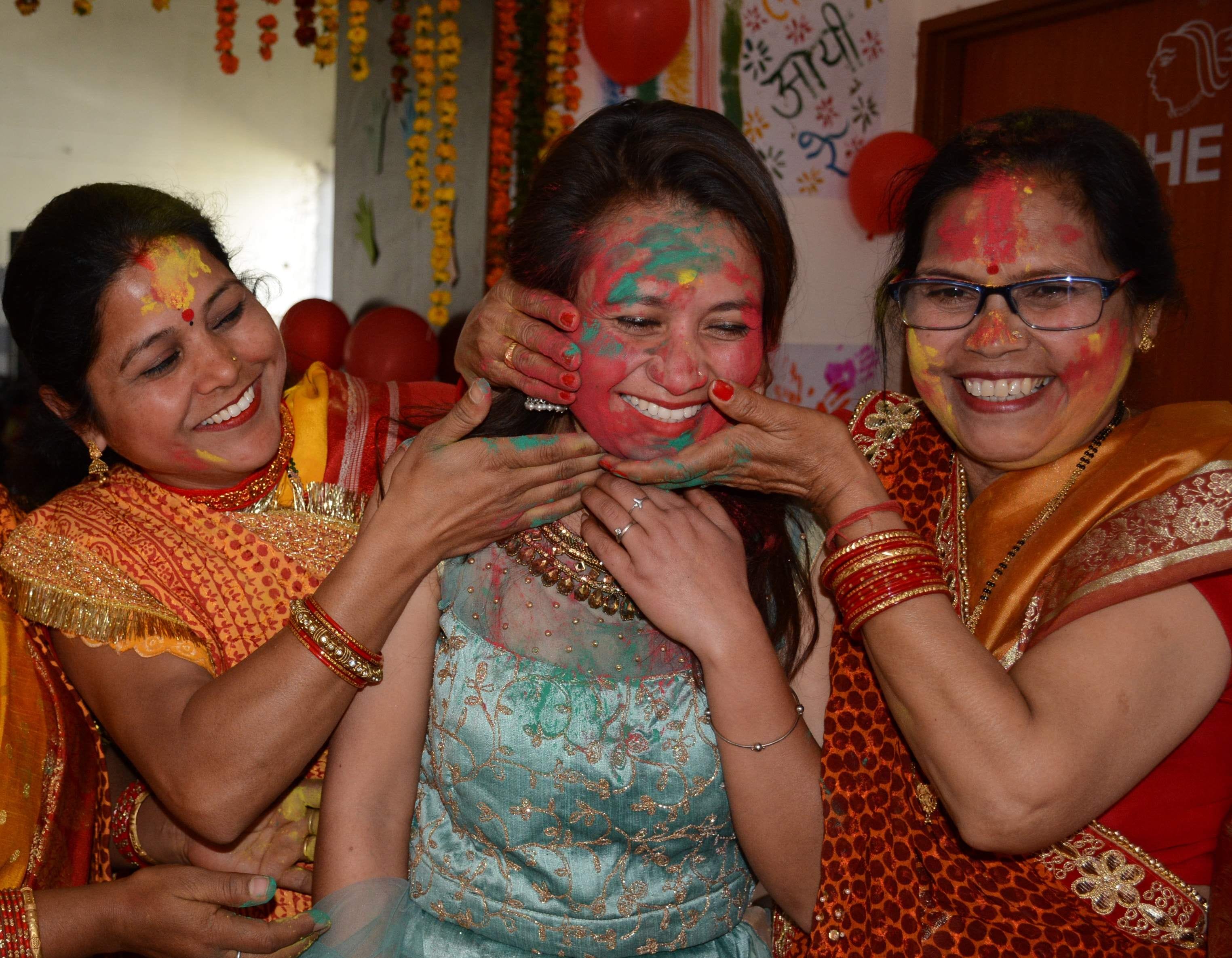 जीएमएस रोड स्थित कुर्मांचल भवन में आयोजित कुर्मांचल सांस्कृतिक एवं कल्याण परिषद द्वारा आयोजि?
