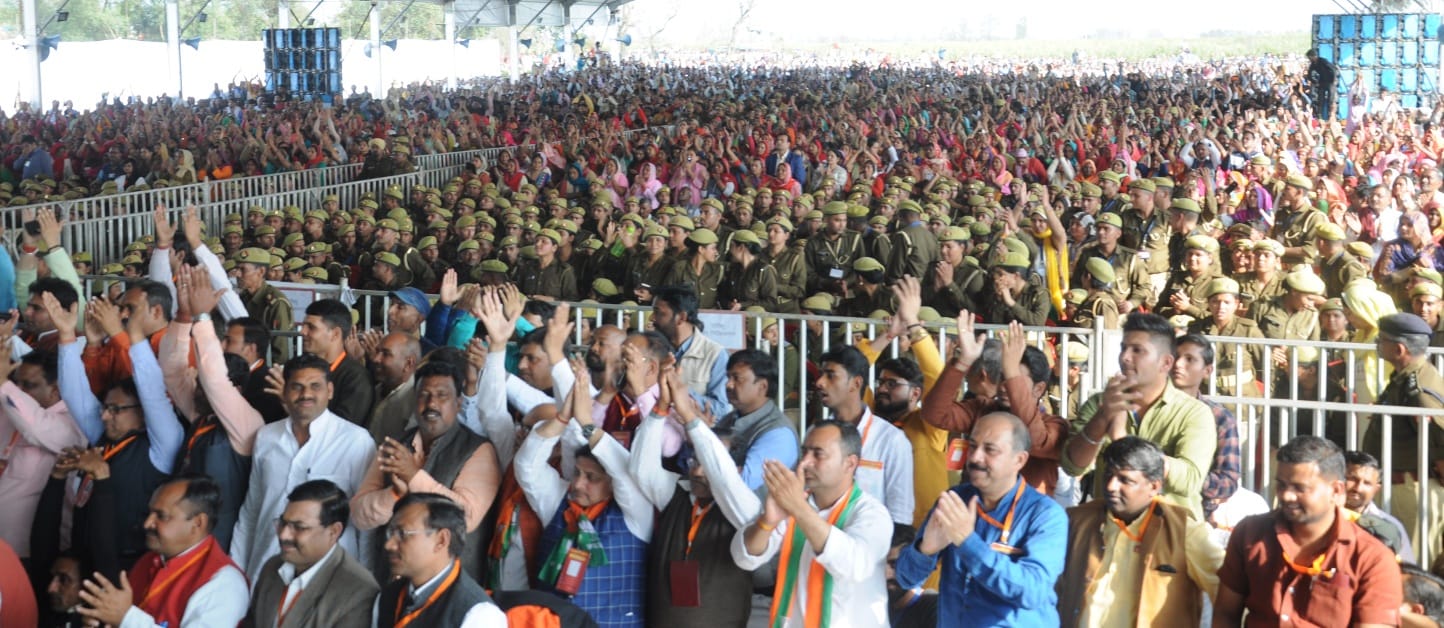 शामली भैसवाल रोड पर पुलिस लाइन के आवासीय व अनवासीयो भवनो के निर्माणकार्यो के शिलान्यास समारोह म शामली भैसवाल रोड पर पुलिस लाइन के आवासीय व अनवासीयो भवनो के निर्माणकार्यो के शिलान्यास समारोह म