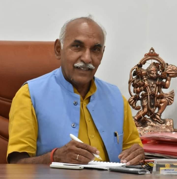 कालपी विधायक नरेंद्र सिंह कालपी विधायक नरेंद्र सिंह