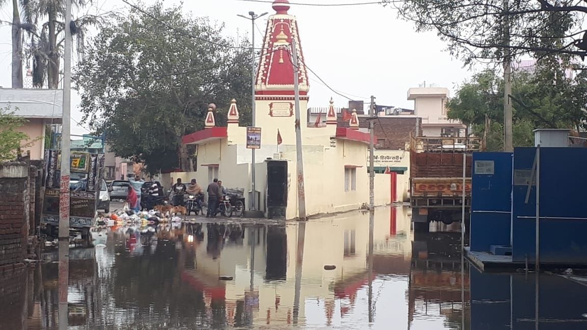 कल्याण नगर में भरा पानी कल्याण नगर में भरा पानी