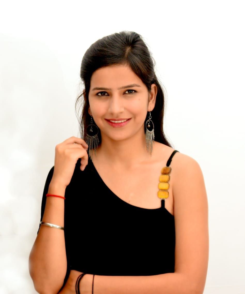 टीवी कलाकार सिमरन कौर। 