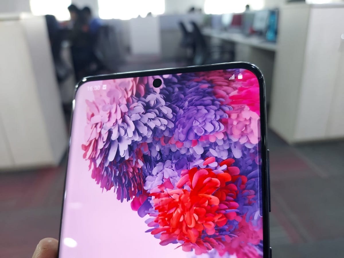 Samsung Galaxy S20 Plus Review: क्या सच में एक ऑल राउंडर स्मार्टफोन है सैमसंग का यह फोन?