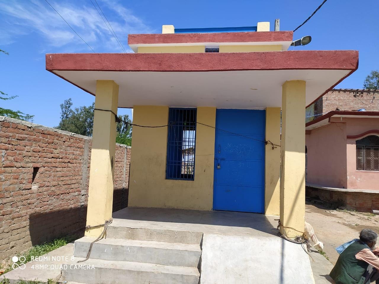 कदौरा में बंद पड़ा ट्यूबवेल