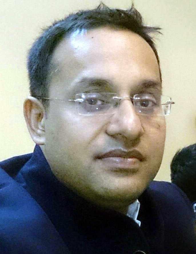 डॉ. गौरव सिंघल।     