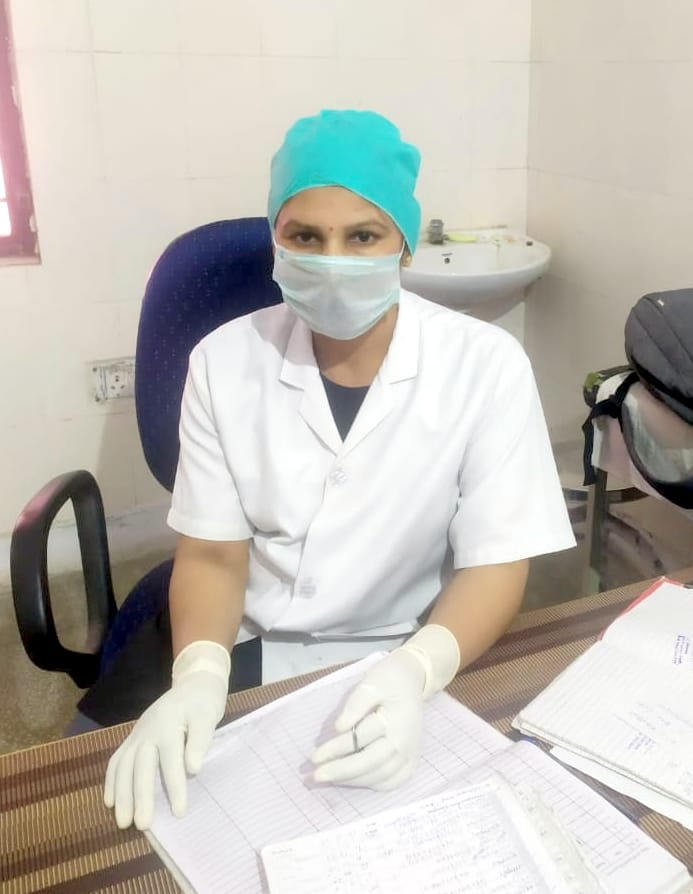 ममता चौहान फार्मासिस्ट जिला अस्पताल बिजनौर।