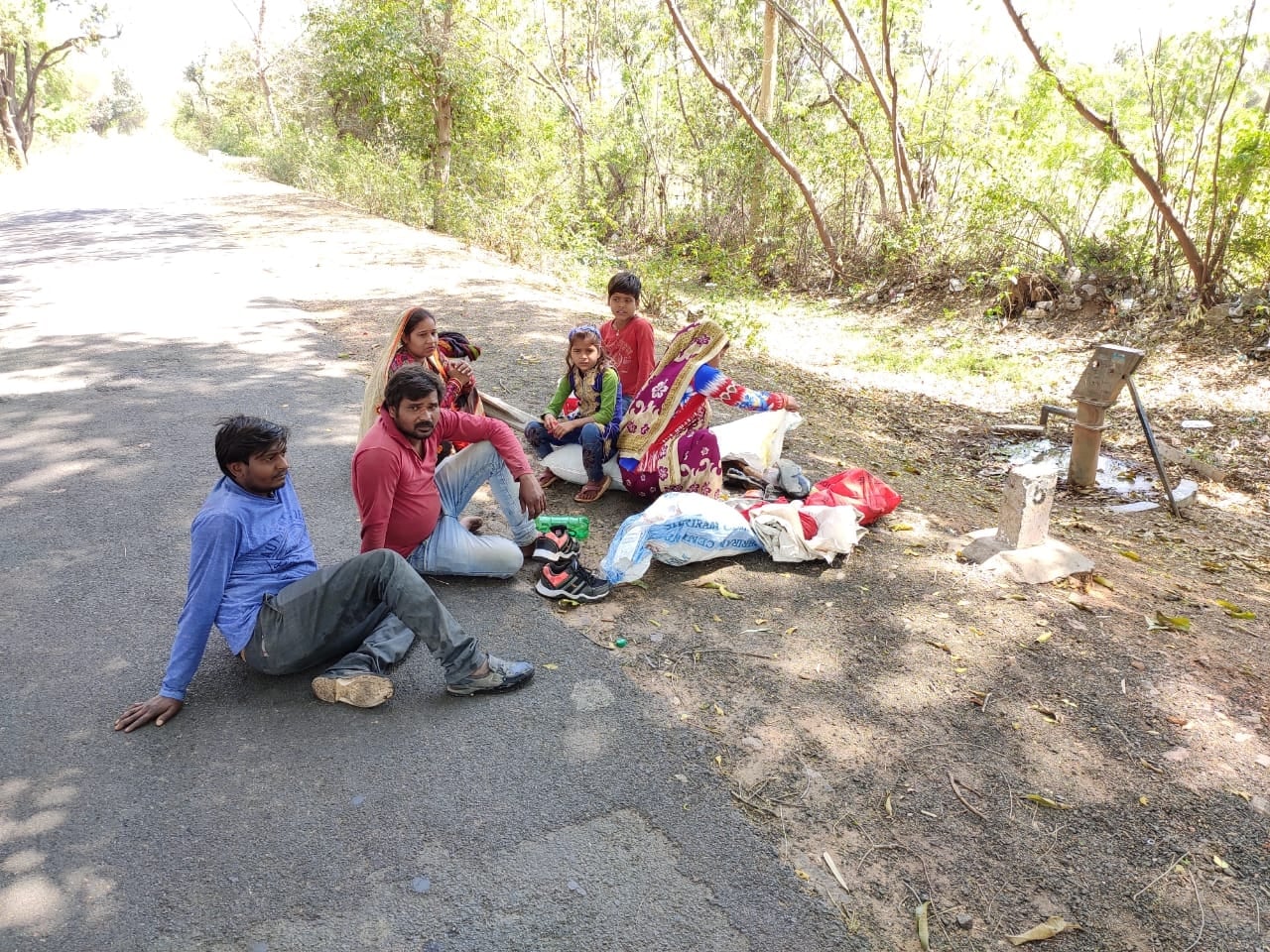 ग्राम नगवाँस जाते ग्रामीण ग्राम नगवाँस जाते ग्रामीण