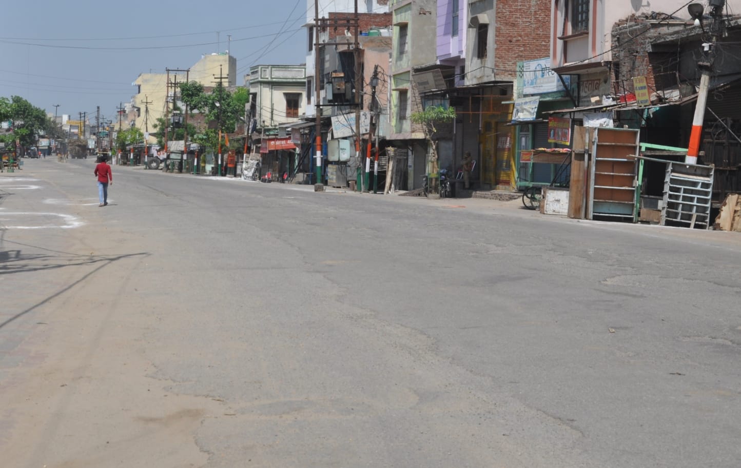 शामली में सुनसान पडा नानूपरा तिमरासा हॉस्टपॉट इलाका शामली में सुनसान पडा नानूपरा तिमरासा हॉस्टपॉट इलाका