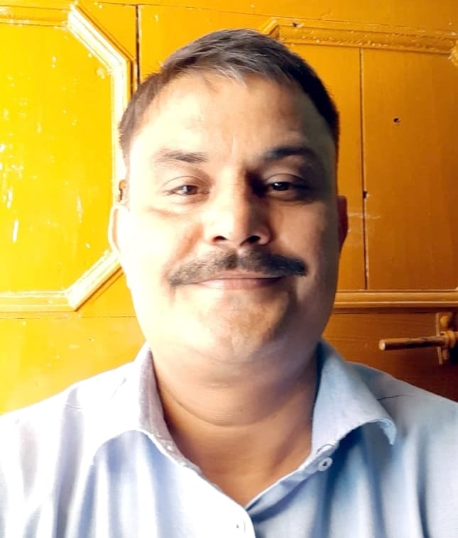बिजनौर के अखिल भारतीय ग्राम प्रधान संगठन जिलाध्यक्ष मुकेश दहिया।