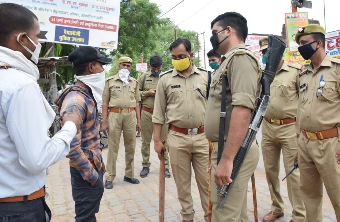 Tightening screws on 11 shopkeepers for lockdown violation Tightening screws on 11 shopkeepers for lockdown violation