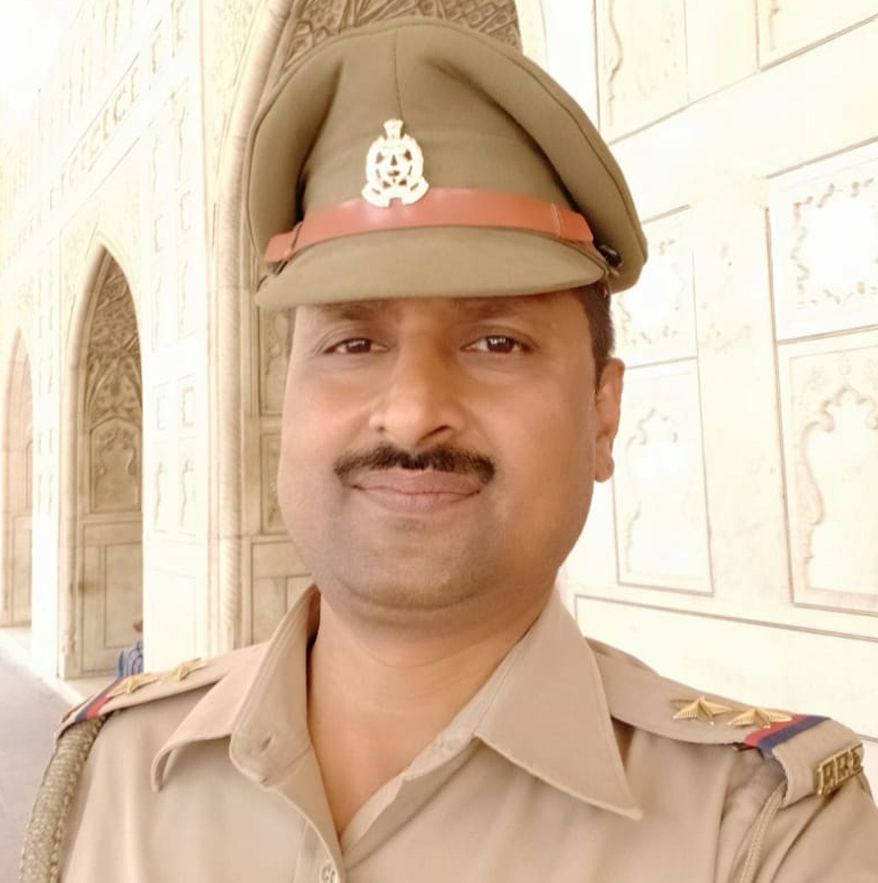अहमद हसन।  एसआई