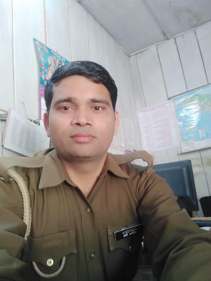 गोविंद सिंह। गोविंद सिंह।