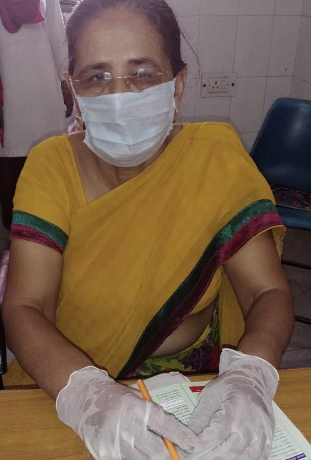 मां पर बेटो को गर्व : मुजफ्फरनगर जिले के भोपा सीएचसी पर टीकाकरण कार्य की तैयारी में जुटी स्वास्थ? मां पर बेटो को गर्व : मुजफ्फरनगर जिले के भोपा सीएचसी पर टीकाकरण कार्य की तैयारी में जुटी स्वास्थ?