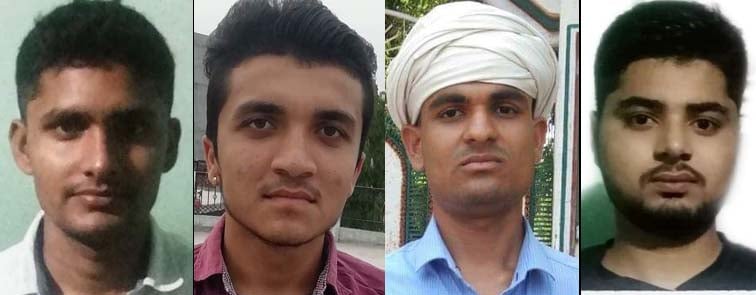 विरोध जताते महाविद्यालय के छात्र। विरोध जताते महाविद्यालय के छात्र।