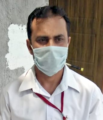 वाहन चालक जबर सिंह। वाहन चालक जबर सिंह।