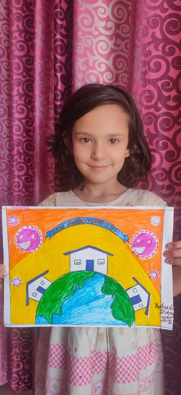 संक्रमण से बचाव के लिए पेंटिंग के माध्यम से जागरुकता का संदेश देतीं यशस्वी दुबे संक्रमण से बचाव के लिए पेंटिंग के माध्यम से जागरुकता का संदेश देतीं यशस्वी दुबे