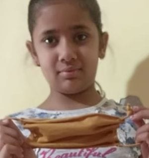 छात्रा गौरी। छात्रा गौरी।