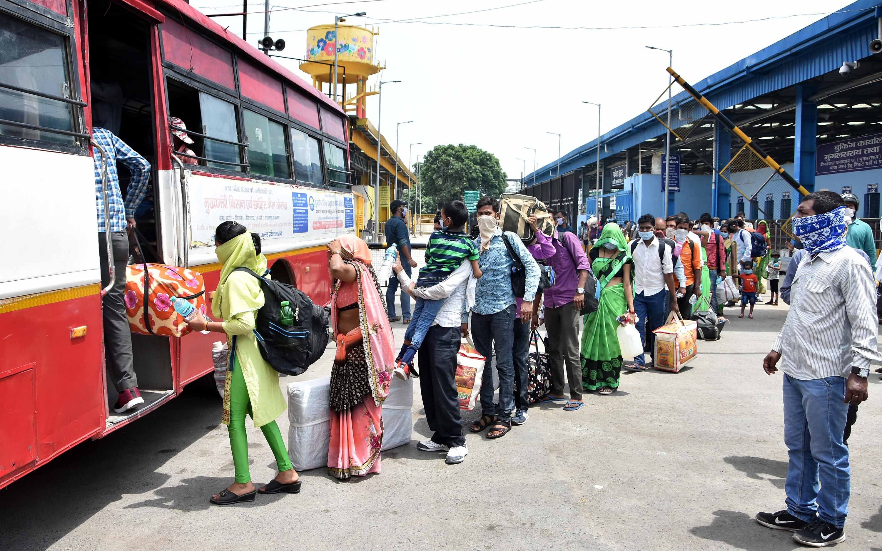 more than 5500 labourers came from special trains more than 5500 labourers came from special trains