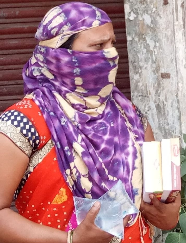 बीना, लखनऊ।