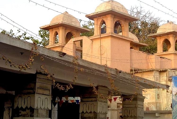 कराची में स्थित श्री लक्ष्मी नारायण मंदिर