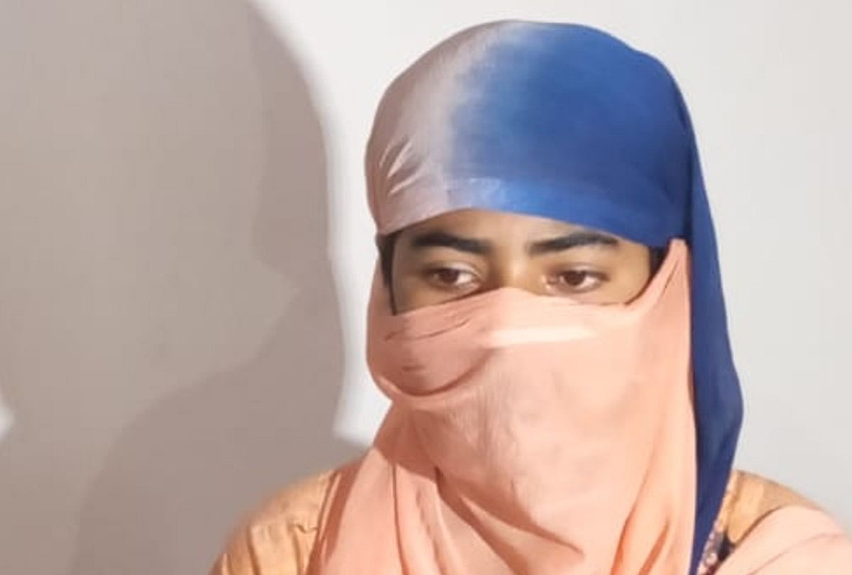 फर्जी शिक्षिका प्रिया