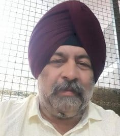 नजीबाबाद - गुरुद्वारा कमेटी प्रबंधक नरेंद्र सिंह वाधवा। नजीबाबाद - गुरुद्वारा कमेटी प्रबंधक नरेंद्र सिंह वाधवा।