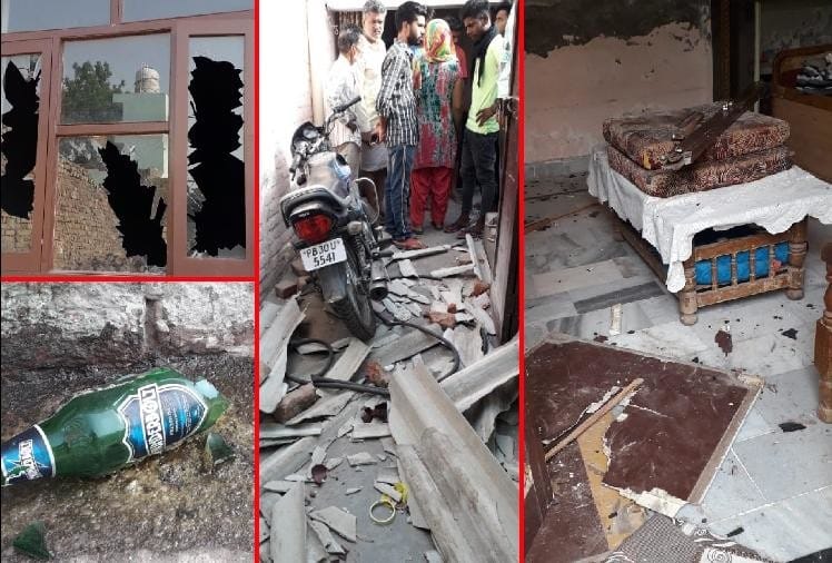 घरों में की गई तोड़फोड़।