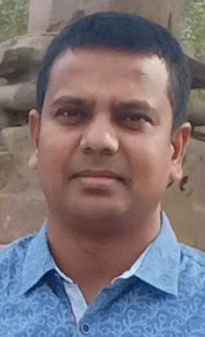 मंडलायुक्त गौरव दयाल। मंडलायुक्त गौरव दयाल।