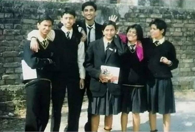 सुशांत सिंह राजपूत की स्कूल की तस्वीर