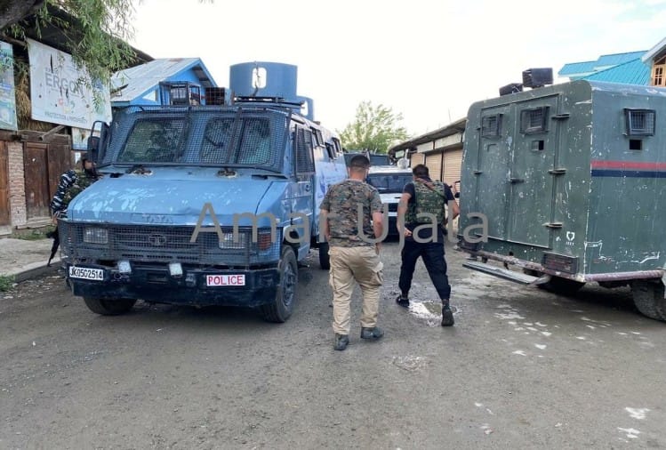 सुरक्षाबलों और आतंकियों के बीच मुठभेड़