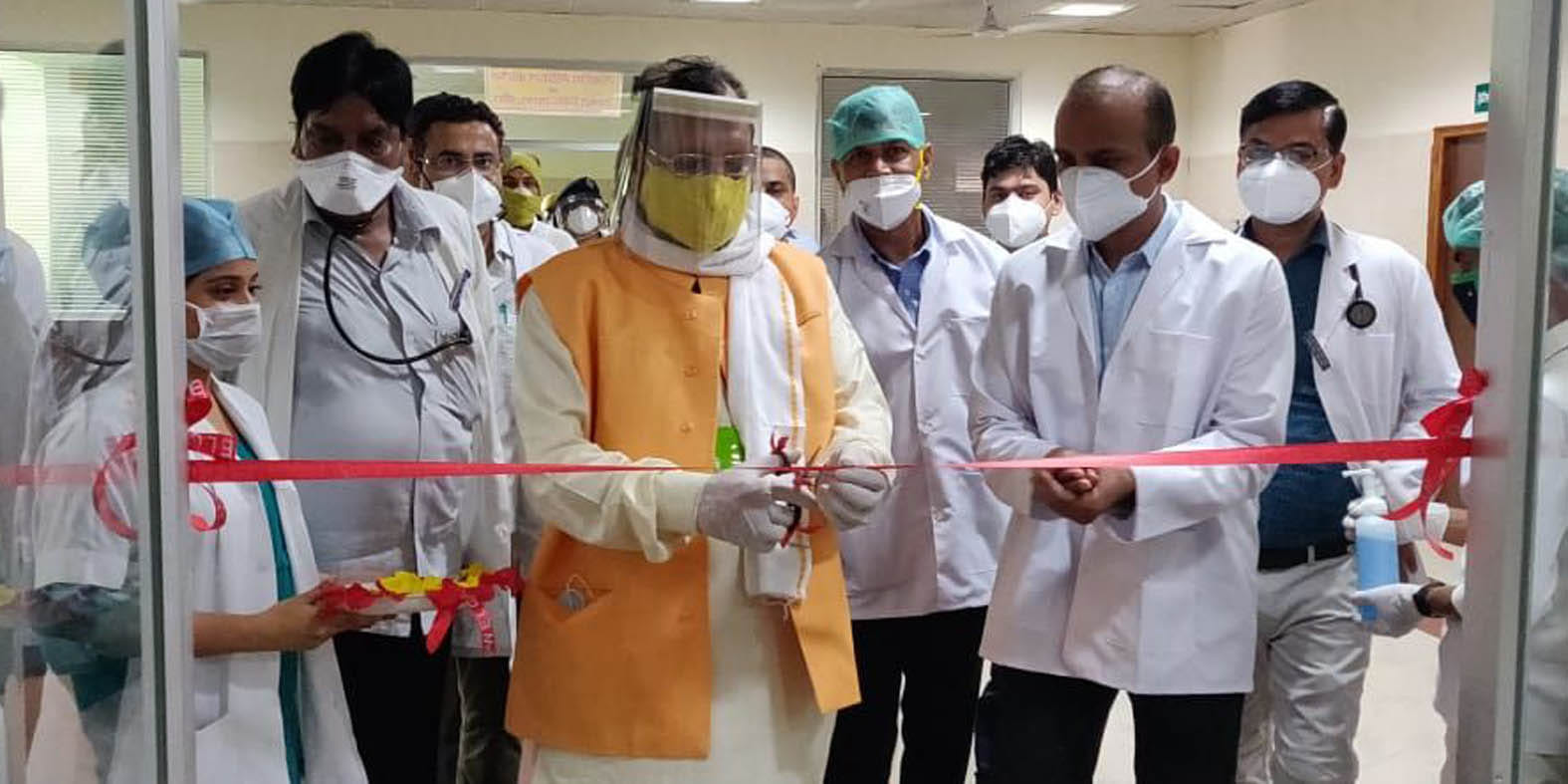 मेडिकल कालेज में फीता काटकर डायलिसिस यूनिट का उद्घाटन करते चिकित्सा स्वास्थ्य एवं शिक्षा मंत्र? मेडिकल कालेज में फीता काटकर डायलिसिस यूनिट का उद्घाटन करते चिकित्सा स्वास्थ्य एवं शिक्षा मंत्र?