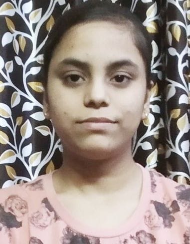 छात्रा शिविका।