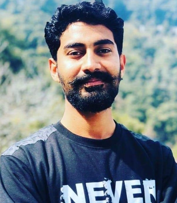 पारस चौधरी। पारस चौधरी।