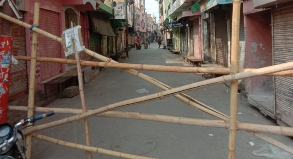 शहर के हॉटस्पॉट पंचमुखी में सील की गई लगी।