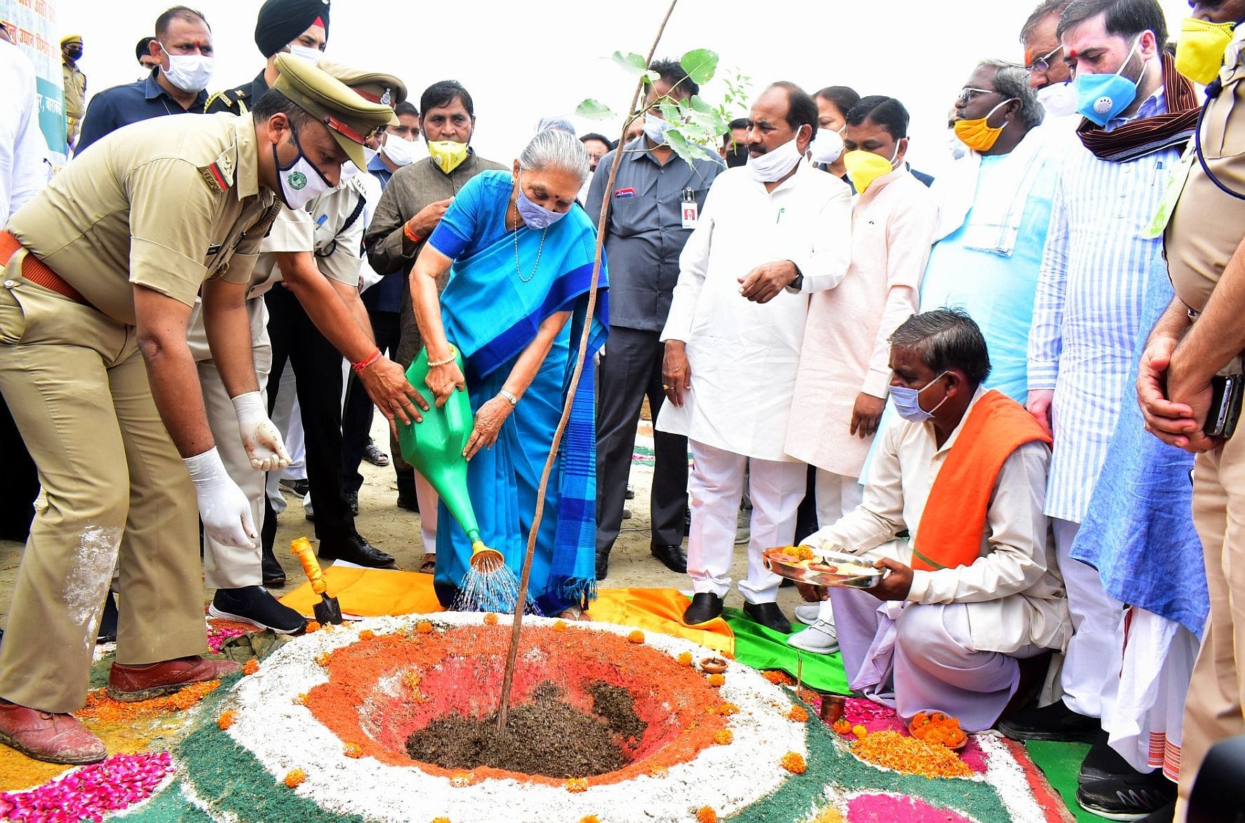 kalyani river will be beneficial for eveyone : governor
