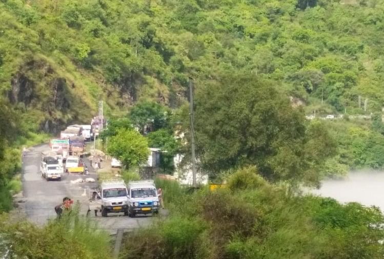 badrinath highway, land slide