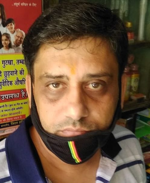 विकास शर्मा, दुकानदार। विकास शर्मा, दुकानदार।