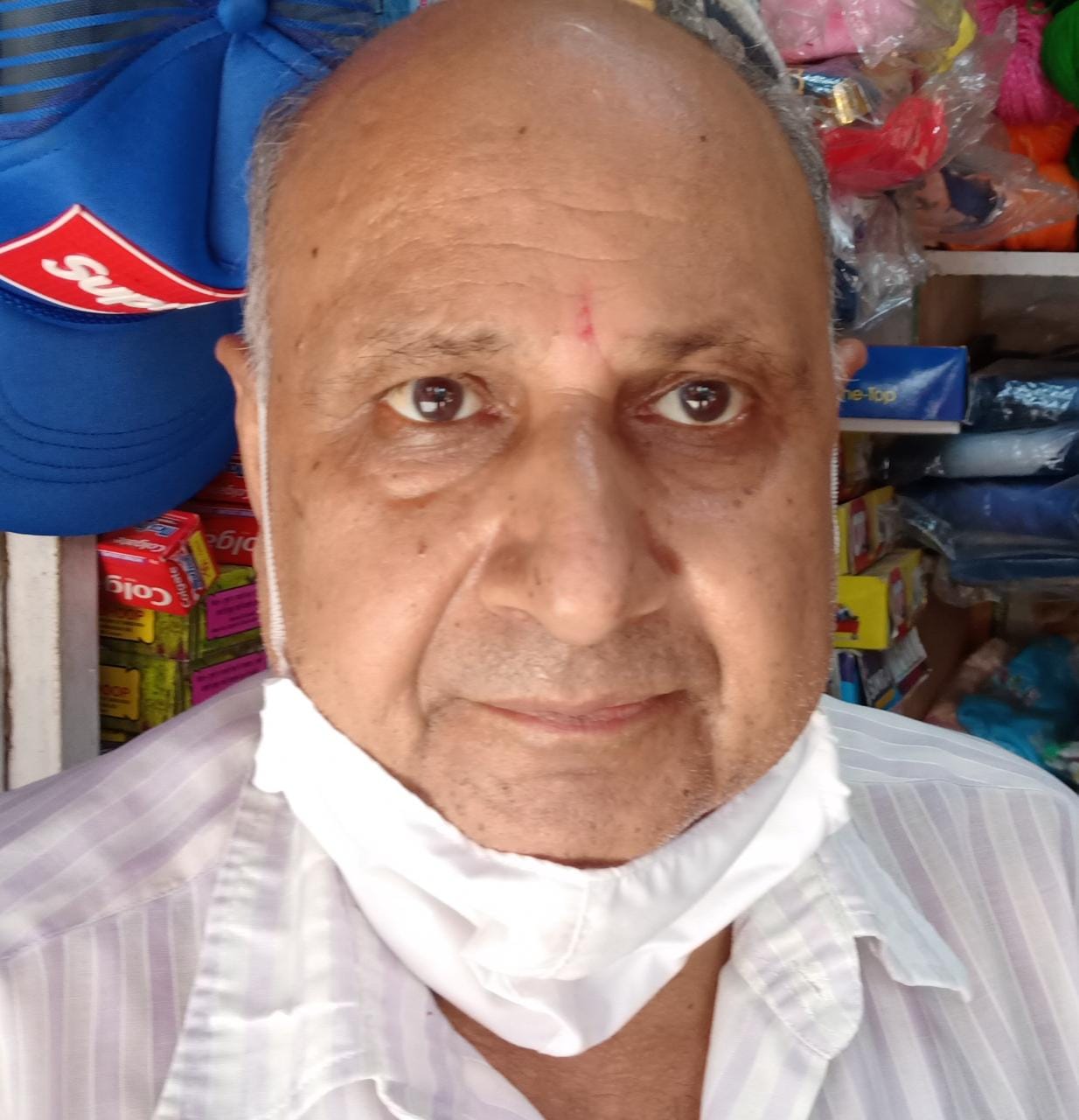 विजय गुलहाटी विजय गुलहाटी