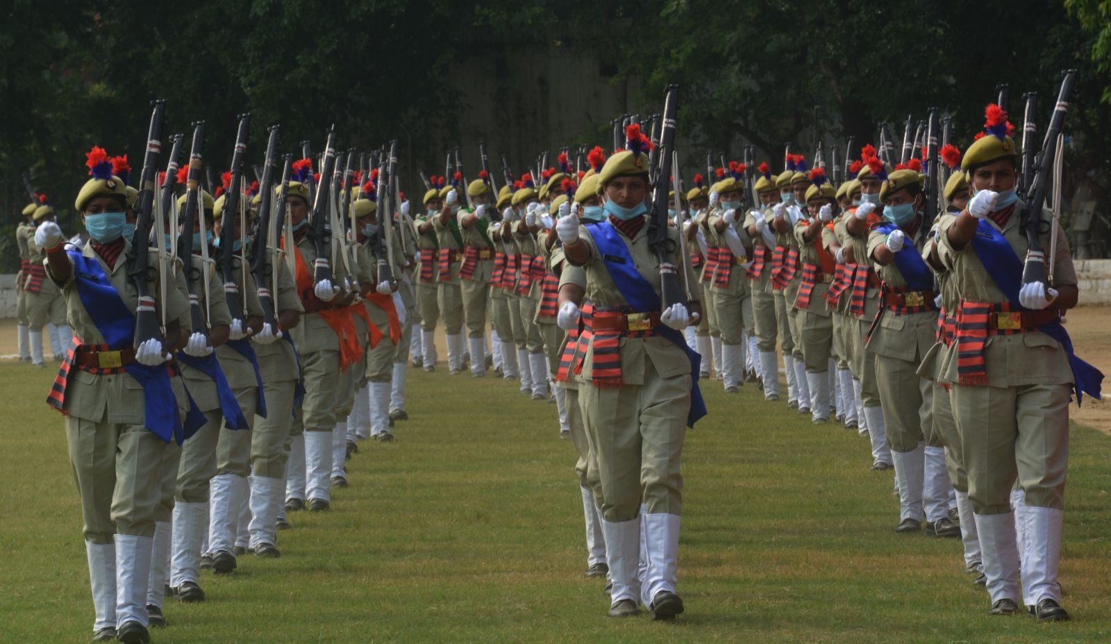 मुरादाबाद के कांठ रोड स्थित 9वीं वाहिनी पीएसी परेड ग्राउण्ड में दीक्षान्त समारोह कार्यक्रम सलाम